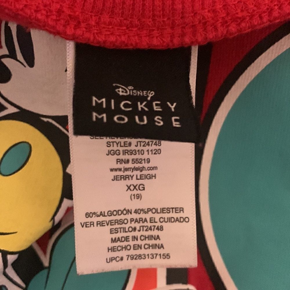 Disney Sweatshirt Junior's Size XXL Mickey Mouse Red - Picture 7 of 8